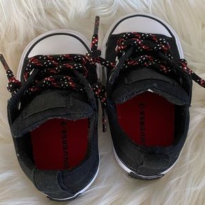 Converse baby shoes!